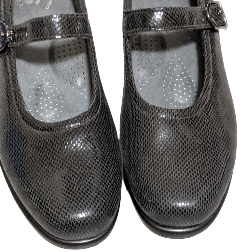 SAS Black Mary Jane Flats - Picture 2 of 12
